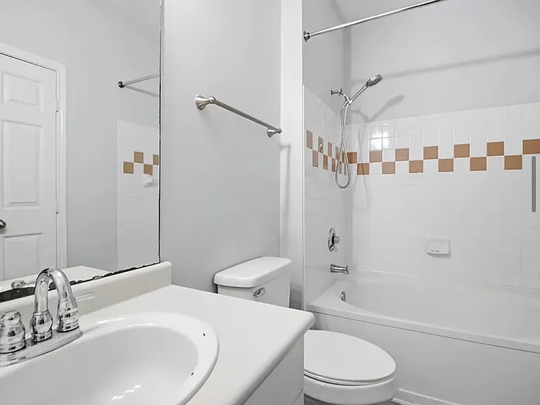 130 River Landing Dr — Photo 9