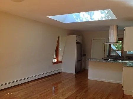 1 bed, 1.0 bath, 920 sqft, $2,700 — Photo 3