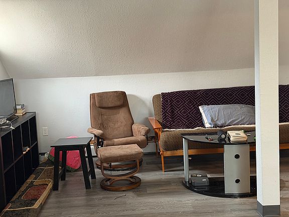 2nd image of 402 W Arrowhead Rd #2