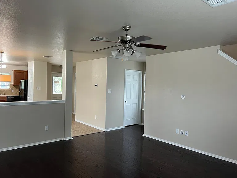 1604 Corn Hill Ln — Photo 13