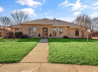 326 Marriott Ln, Garland, TX 75040