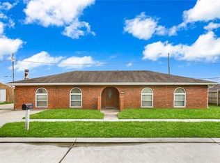 3509 Mumphrey Rd, Chalmette, LA 70043