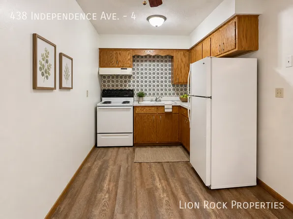 438 Independence Ave N #4, Champlin, MN 55316