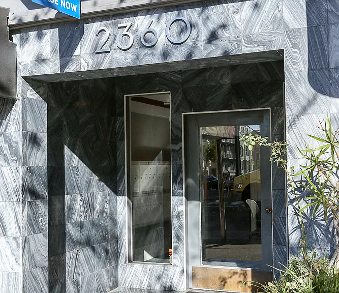 2360 Van Ness Ave — Photo 3