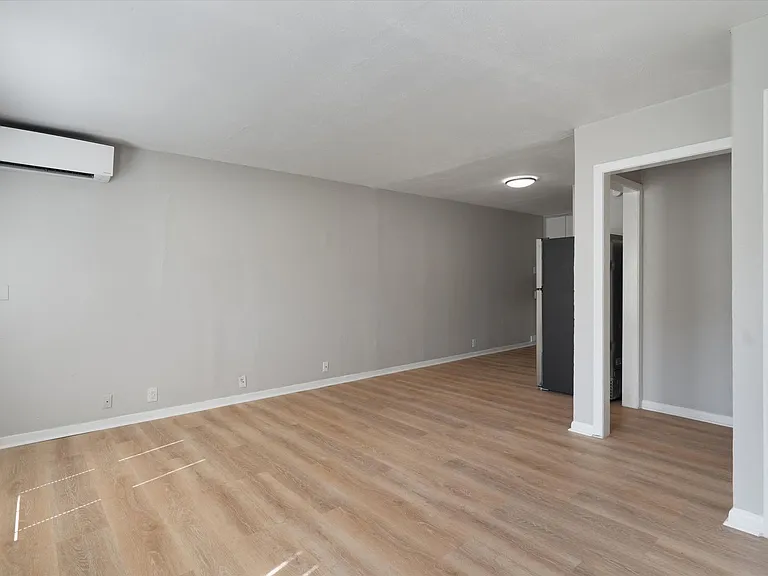 1012 Barbara Dr #B — Photo 4