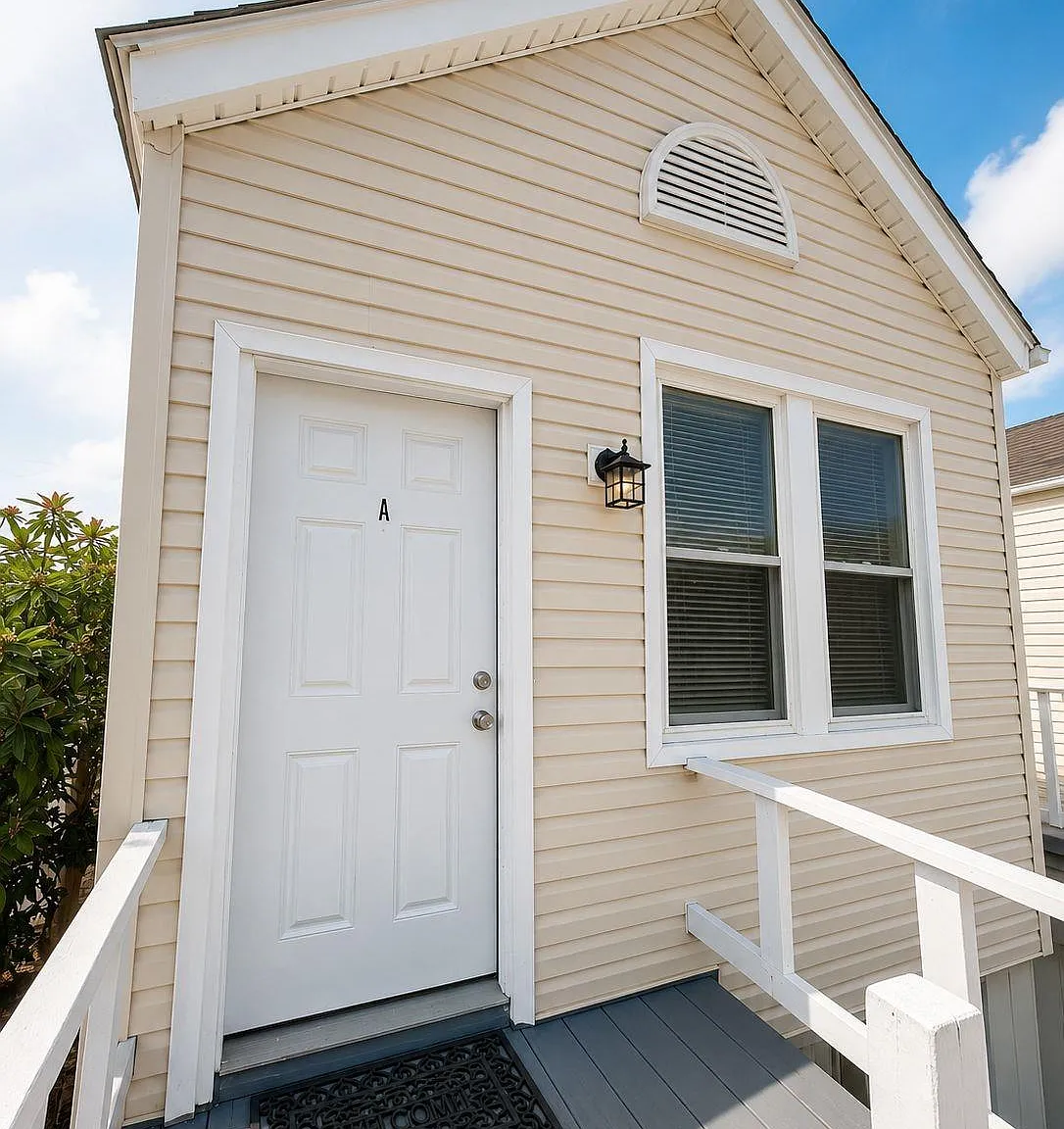 1 bed, 1.0 bath, 550 sqft, $1,100 — Photo 1