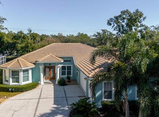 13510 Westshire Dr, Tampa, FL 33618