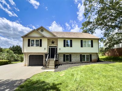 1024 N York Ln, Lynchburg, VA, 24503