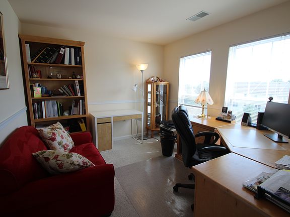5th image of 100 Watkins Pond Blvd APT 401