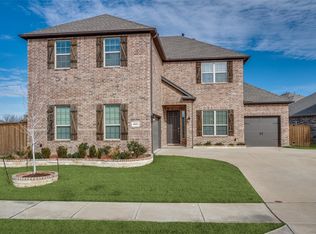 6043 Liverpool St, Roanoke, TX 76227