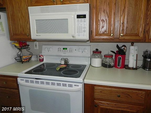 Upgraded Cabinets