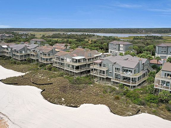 2nd image of 188 Sea Hammock Way