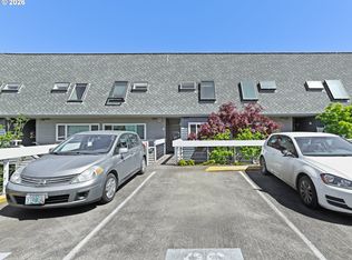 81 N Hayden Bay Dr, Portland, OR