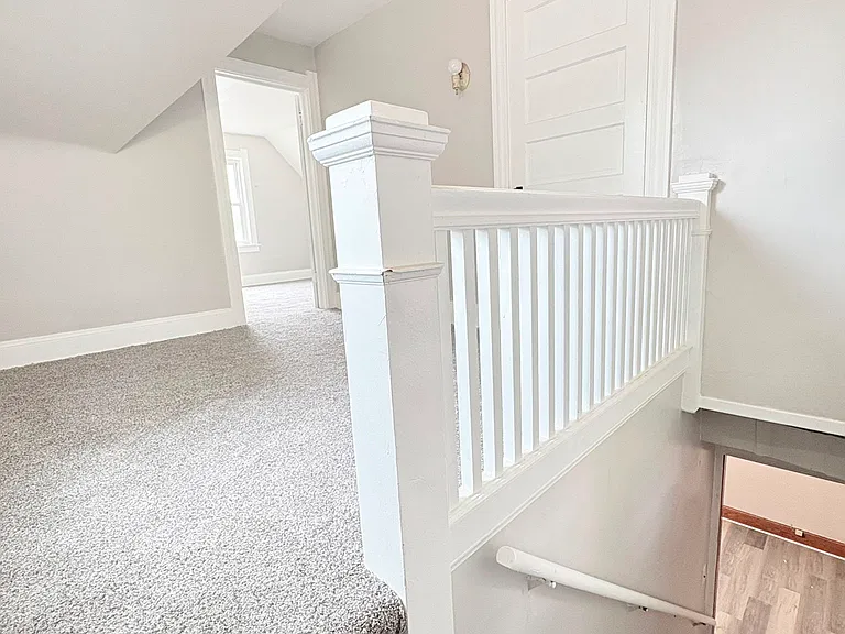217 Everett St — Photo 12