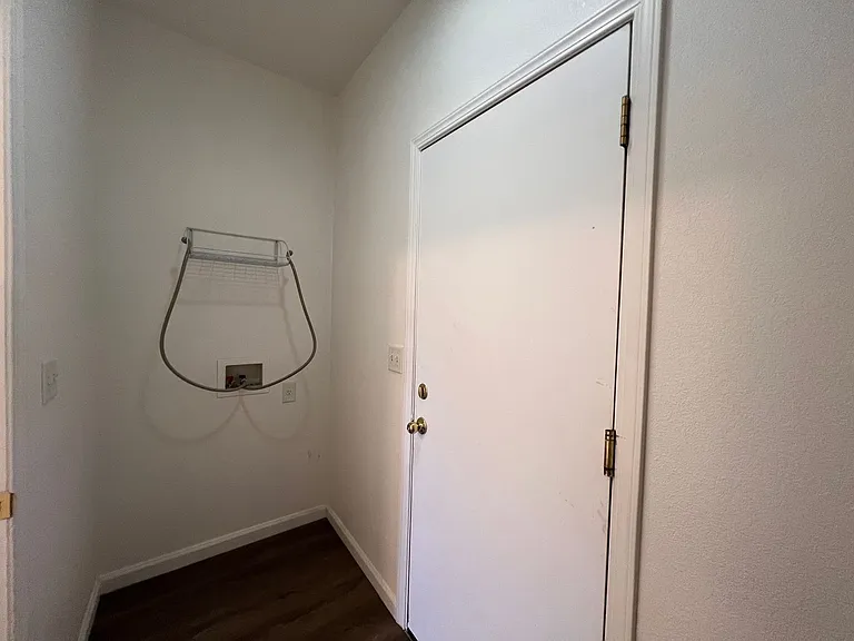 1258 Eider Cir — Photo 29
