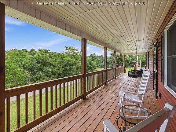 4th image of 2114 Dunham Rd