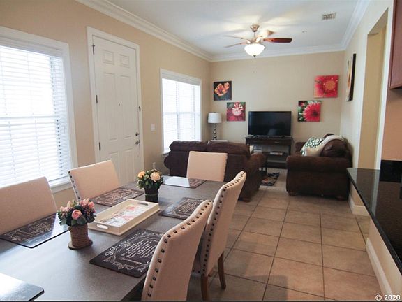 2nd image of 230 SW 2nd Ave APT 304