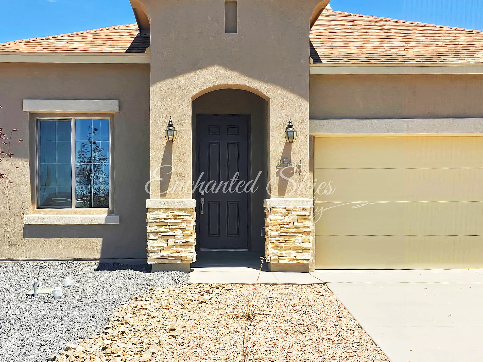 3 bed, 1649 sqft, $2,295 — Photo 2