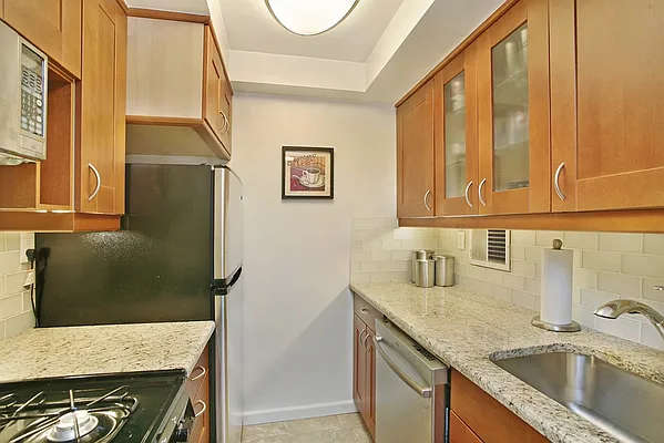 Sold by Corcoran | media 2