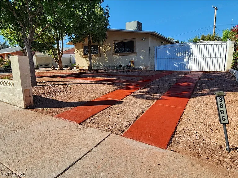 3896 Acapulco Ave — Photo 1