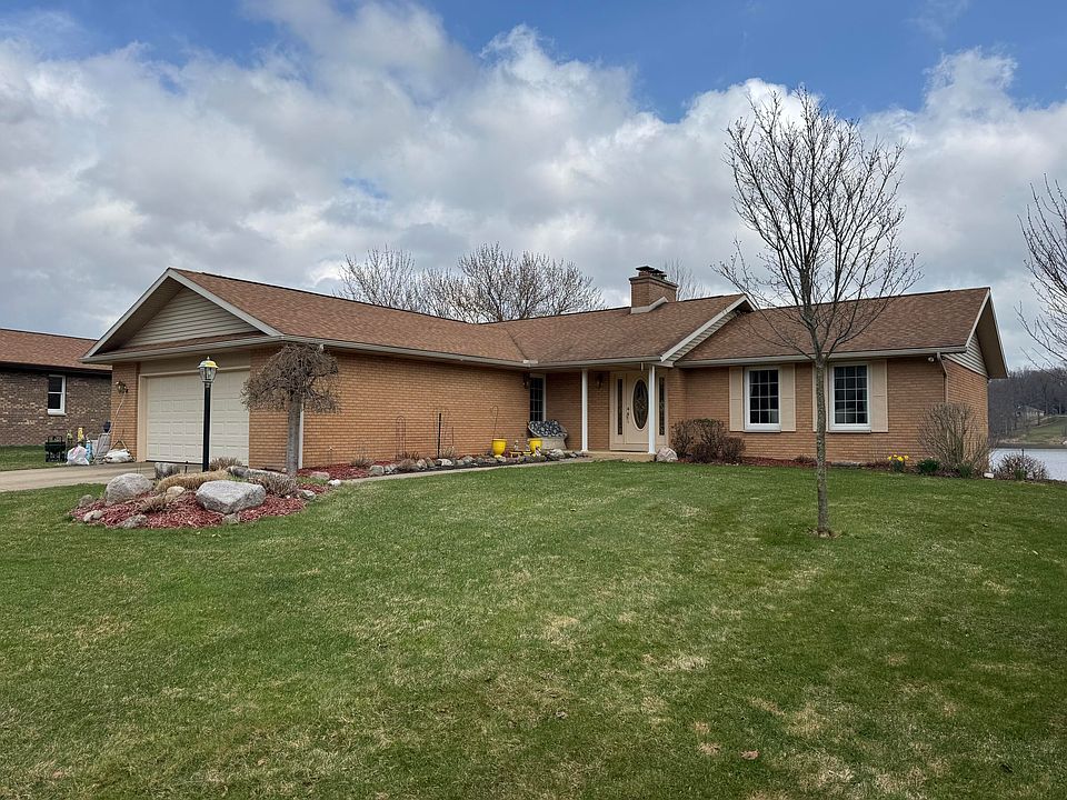 2nd image of 403 Midlakes Blvd