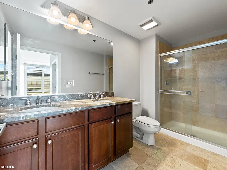 909 W Washington Blvd #1008 — Photo 11