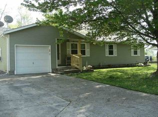 511 S Ridge Springs Ln, Ellettsville, IN 47429
