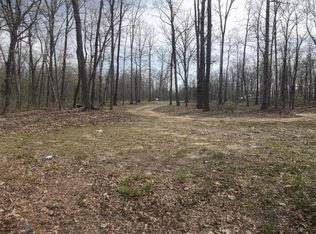 2 Simmons Rd, Pikeville, TN 37367