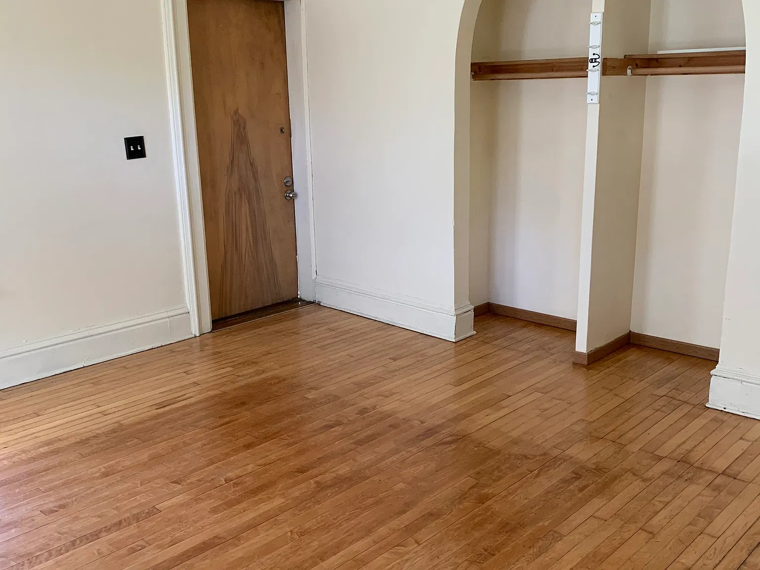 4 bed, 1500 sqft, $1,800 — Photo 4