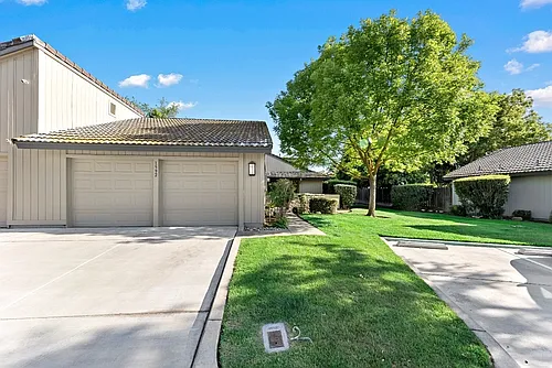1592 Tollhouse Ln Photo 1
