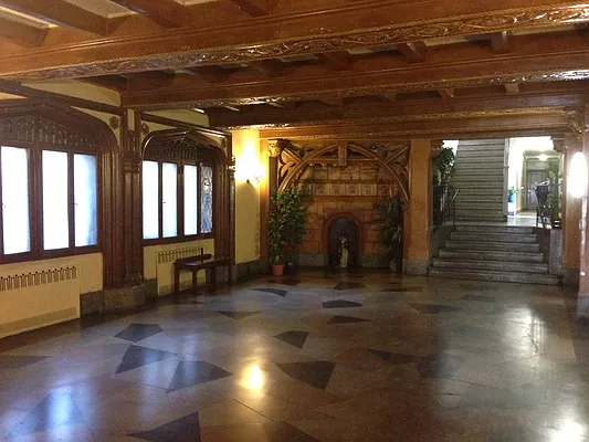 Rented by Rolling Stone Realty LLC | media 20