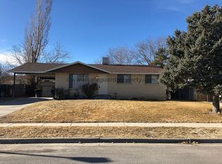 5204 S Kingswood Dr, Salt Lake City, UT 84129