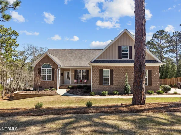 16 Wampanoag Lane, Pinehurst, NC 28374