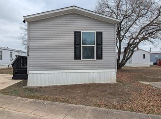 129 Black Walnut, Schertz, TX 78154