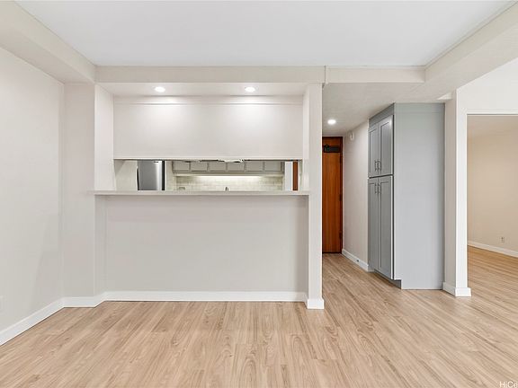 3rd image of 2600 Pualani Way APT 104