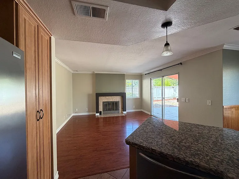 11095 Avenida De Los Lobos — Photo 7