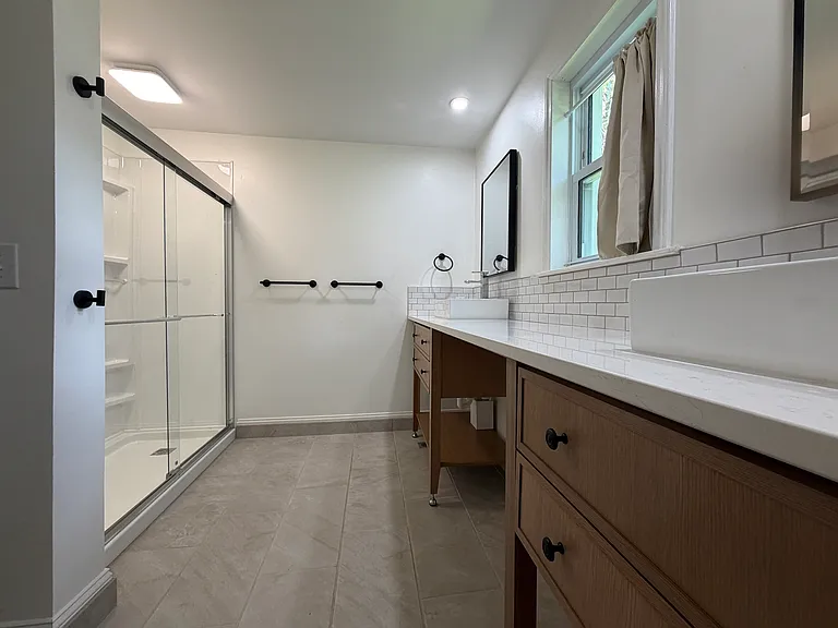 681 Combs Cir — Photo 20