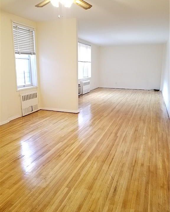 1st image of 35 E Hartsdale Ave APT 3D