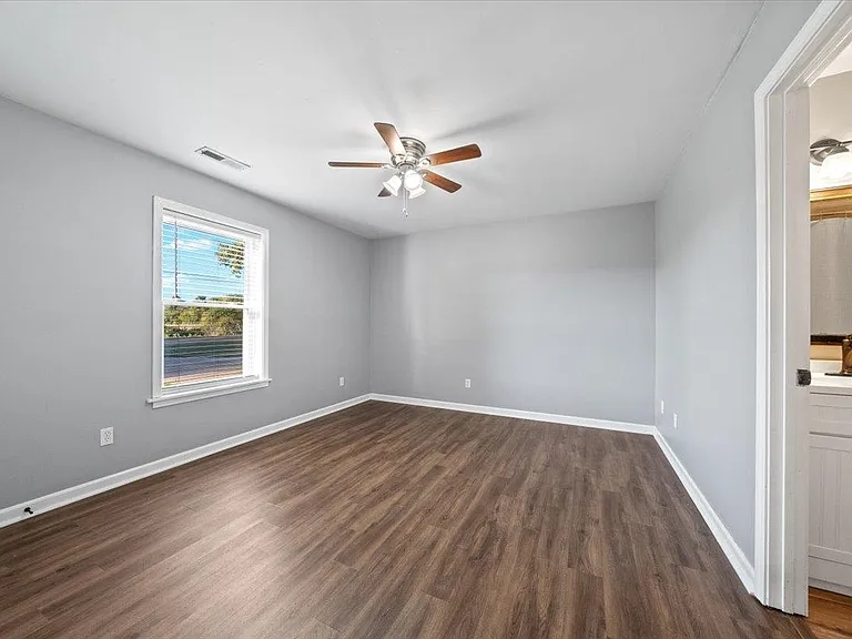 9496 Holly Grove Rd — Photo 15