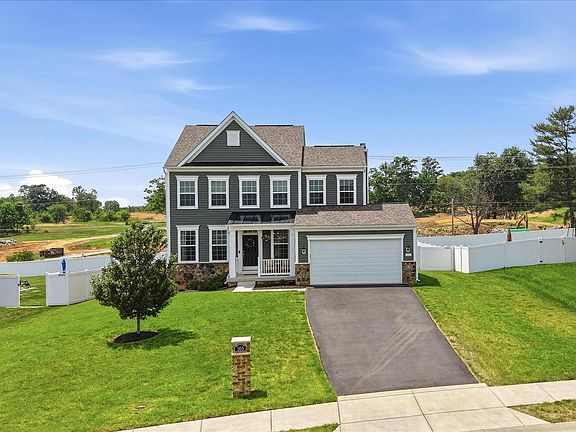 2nd image of 100 Ladysthumb Cir
