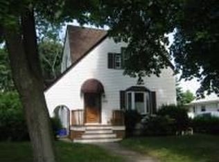 188 Juanita Ave, Freeport, NY 11520