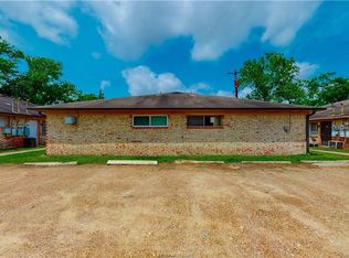 206 Lynn Dr #A, Bryan, TX 77801