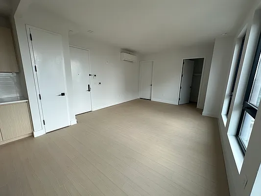 Rented by Rentopia | media 25