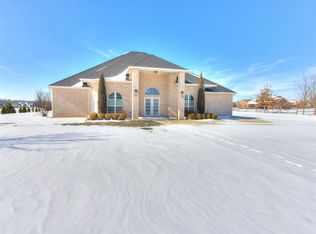 10917 Oaksplinter Ln, Oklahoma City, OK 73173