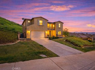 16395 Ridge Field Dr, Riverside, CA 92503