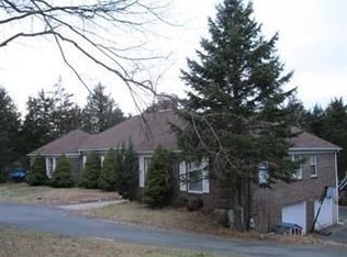 11 Kohlbocker Rd, Newton, NJ 07860