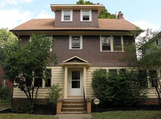 3049 Meadowbrook Blvd, Cleveland Heights, OH