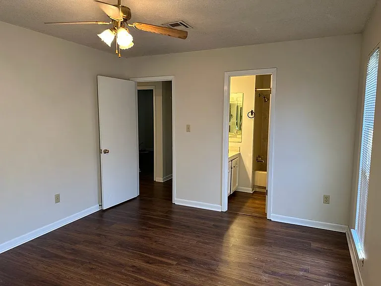 103 Denier Dr — Photo 16