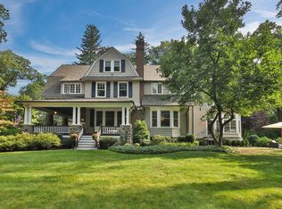 93 Rensselaer Rd, Essex Fells, NJ 07021