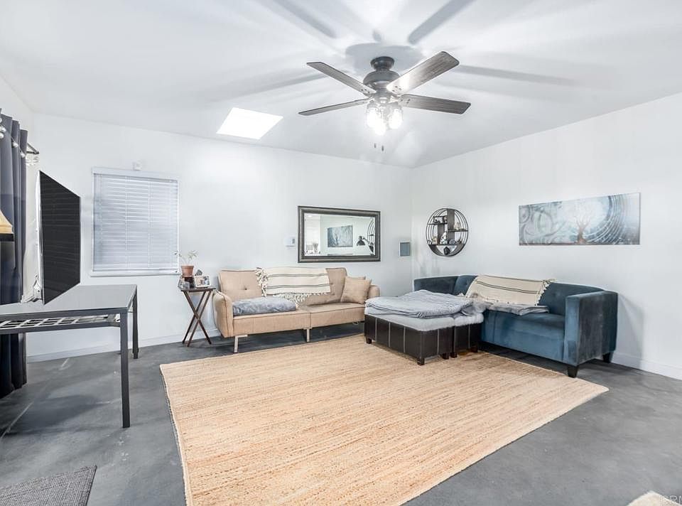 17831 Strickland Ave, Lake Elsinore, CA 92530 Zillow